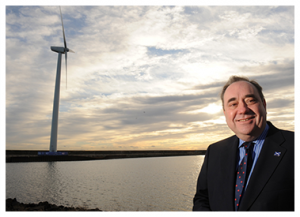 Alex Salmond with Turbine Poppy